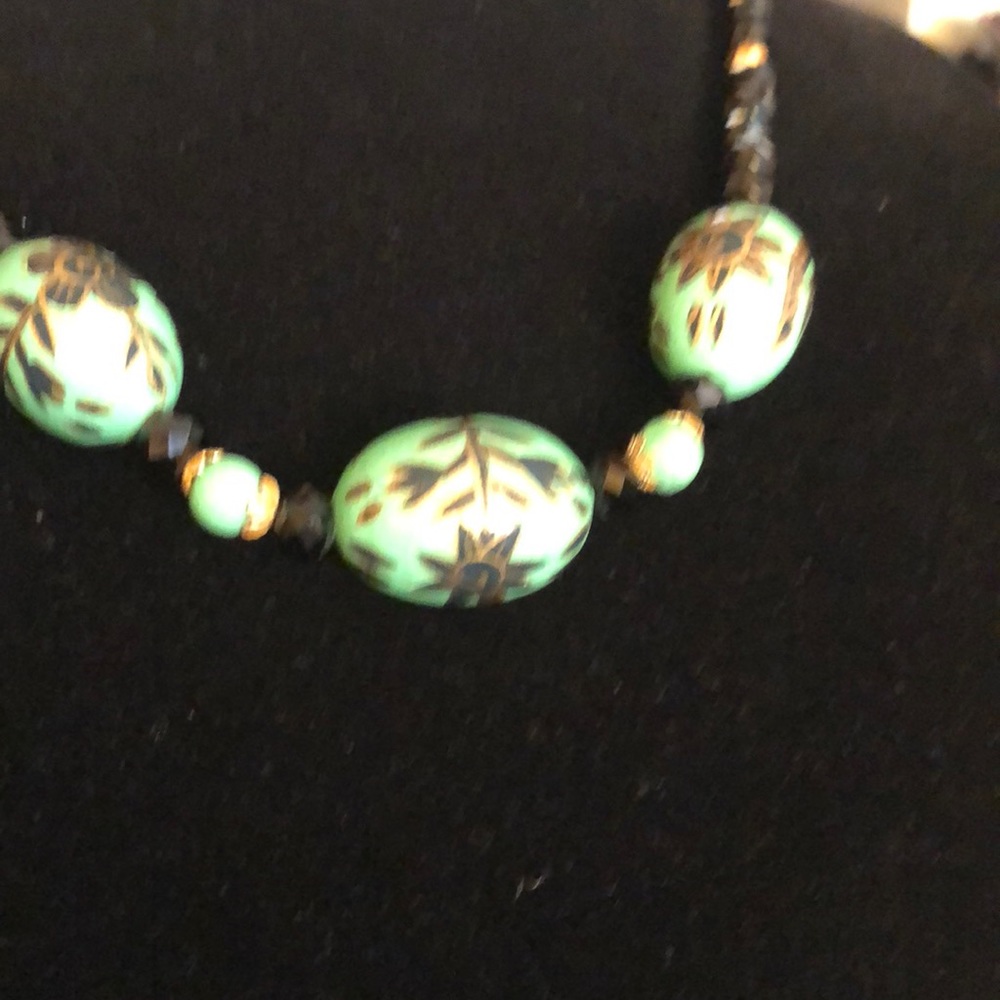 Necklace Set - Picture 2 of 3